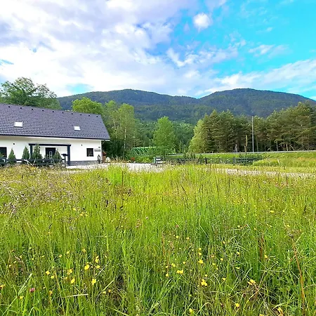 Apartment Riverside Apartma 2, *